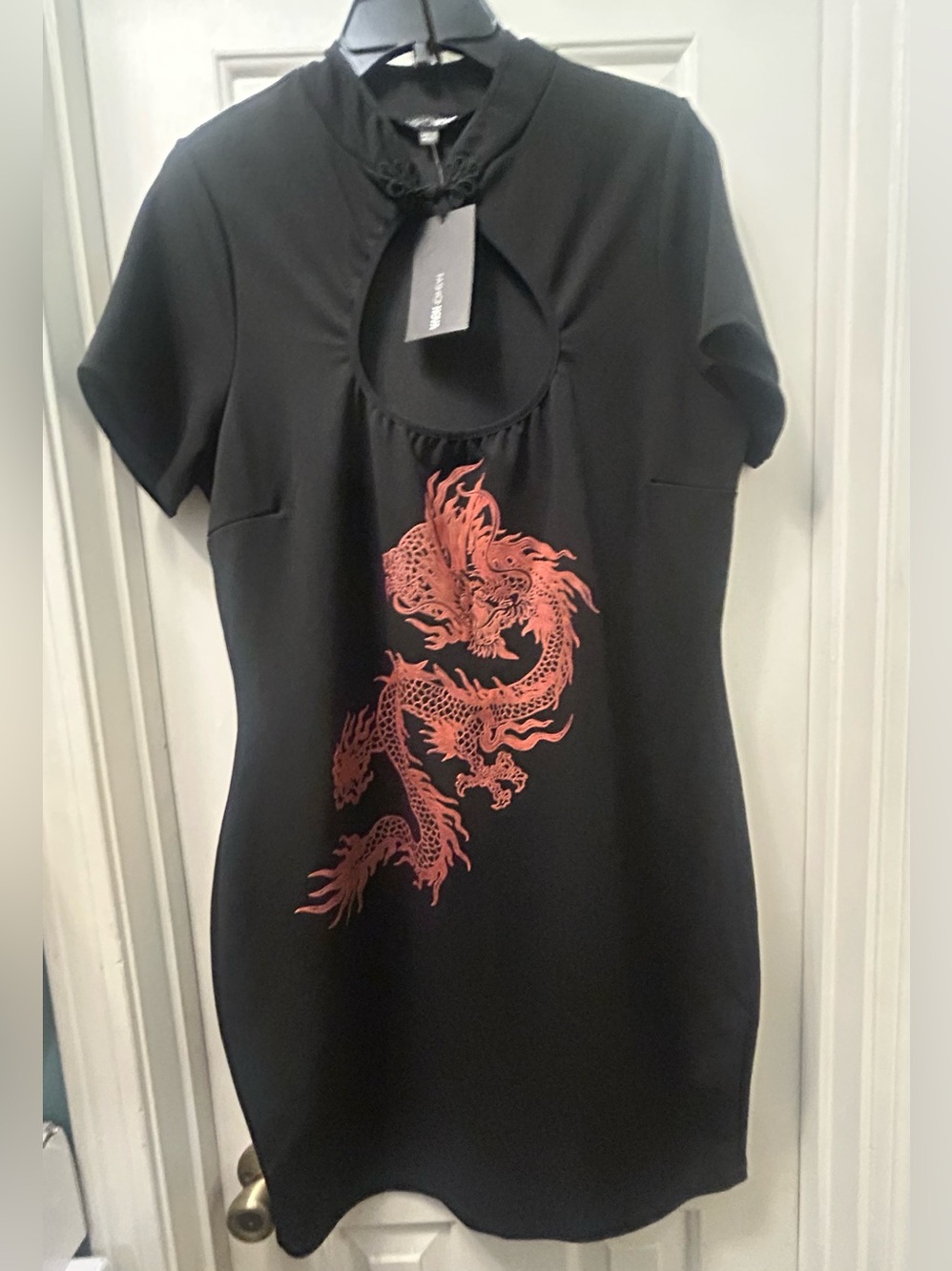 NWT Fashion Nova Mandarin collar Asian Dress with Red Dragon Motif